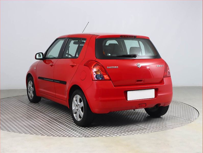 Suzuki Swift (2010) 1.3, ČR,1.maj, Serv.kniha - fotka 4 z 13