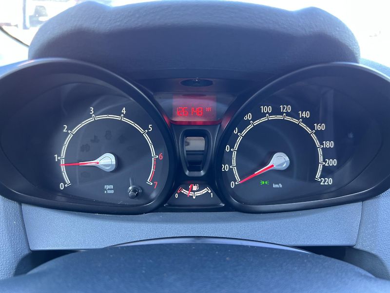 Ford Fiesta 1.25i KLIMA ALU KOUPENO V ČR - fotka 14 z 37