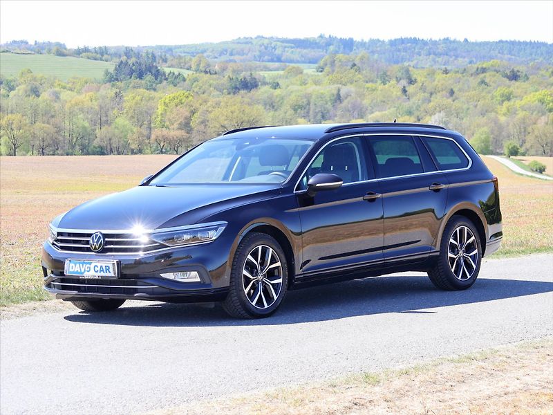 Volkswagen Passat 2,0 TDI DSG Matrix Virtual DPH - fotka 3 z 37