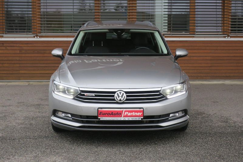 Volkswagen Passat (2017) 2.0TDI 140kW 4MOT DSG Highline - fotka 7 z 49