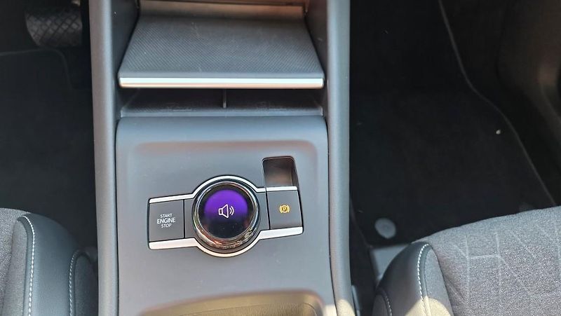 Volkswagen Tayron (2025) 1.5 eTSI 110 kW DSG7 7míst  - fotka 33 z 37