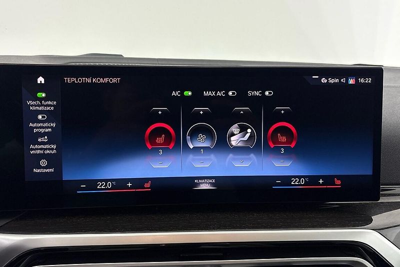 BMW Řada 3 řady 3 | 320d xDrive - fotka 28 z 28
