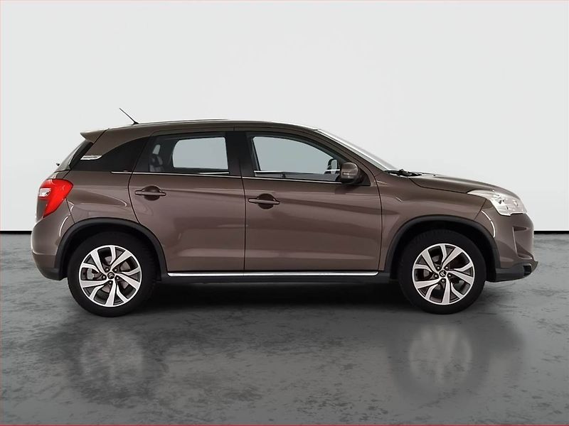 Citroën C4 Aircross (2014) 1.6 HDi, 4X4, ČR,1.maj - fotka 6 z 21