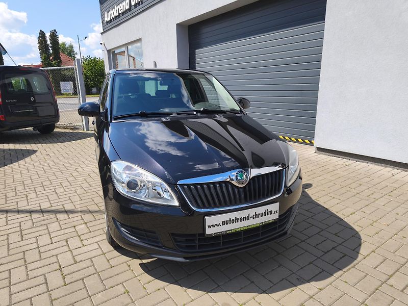 Škoda Fabia (2011) II. 1,2 TSi 63kW - fotka 3 z 26