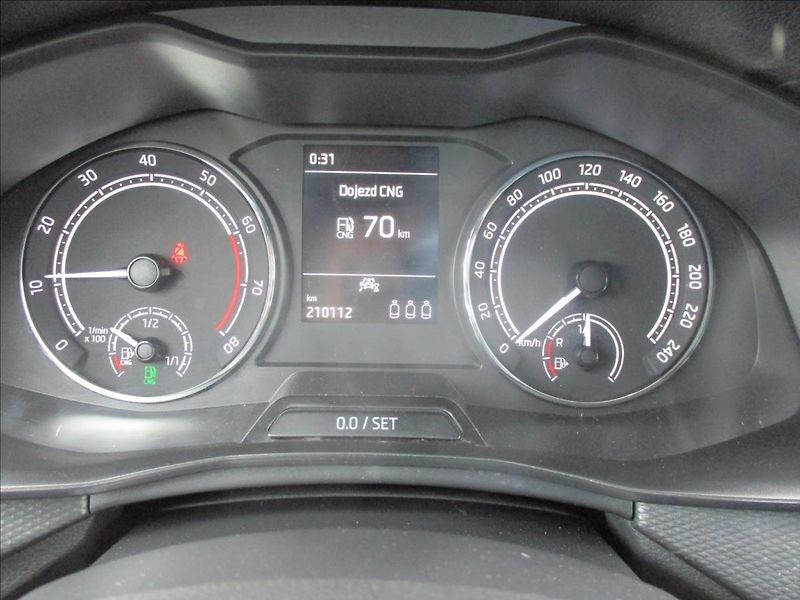 Škoda Kamiq 1,0 G-TEC CNG Monte Carlo, po - fotka 16 z 37