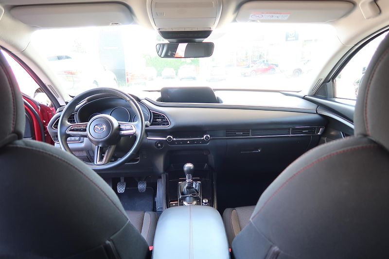 Mazda CX-30 2,0 G122 Homura ČR, záruka - fotka 12 z 31