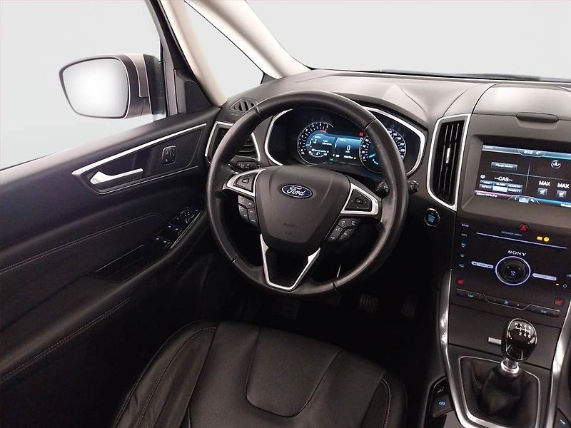 Ford S-MAX (2016) 2.0 TDCi, Kůže, Tempomat - fotka 7 z 22