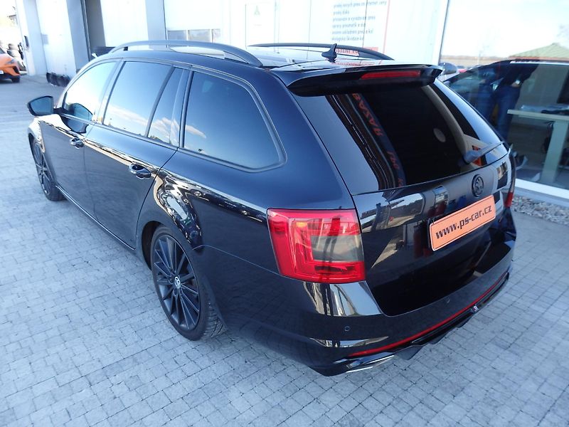 Škoda Octavia 2.0 TDI RS 135 kW NAVIGACE - fotka 6 z 22