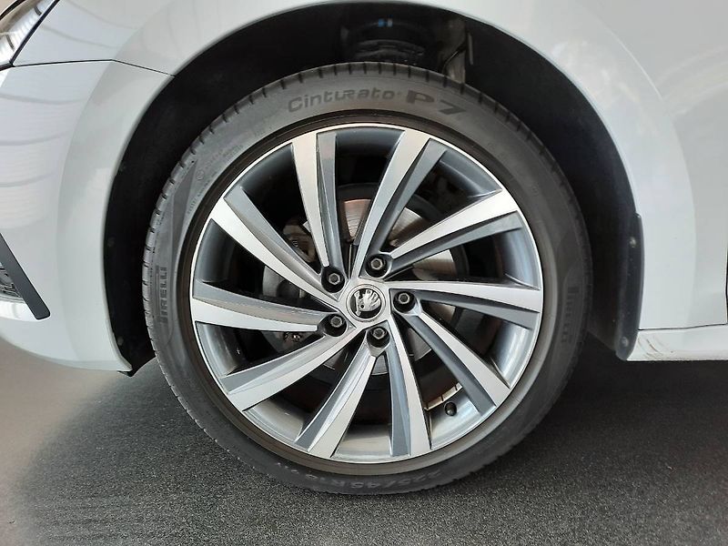 Škoda Octavia (2023) Combi 2.0 TDI (110kW/150k) DSG - fotka 29 z 30