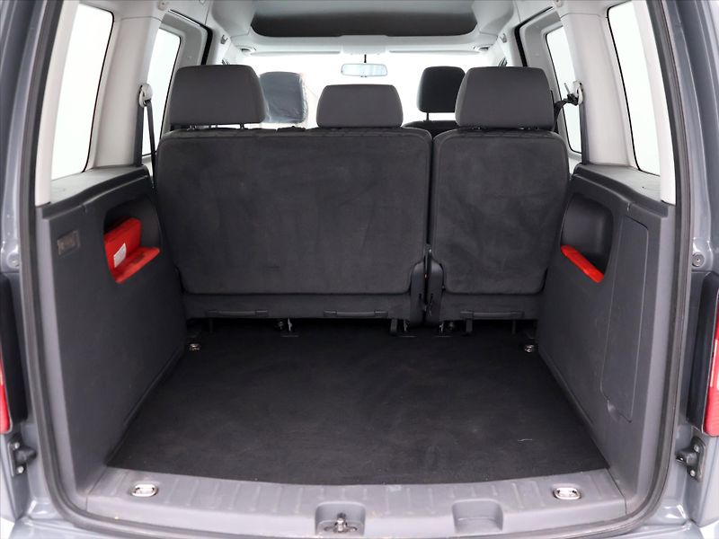 Volkswagen Caddy 2,0 TDI 81kW 4Motion 1.Majitel - fotka 10 z 33