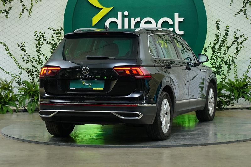 Volkswagen Tiguan - fotka 2 z 26