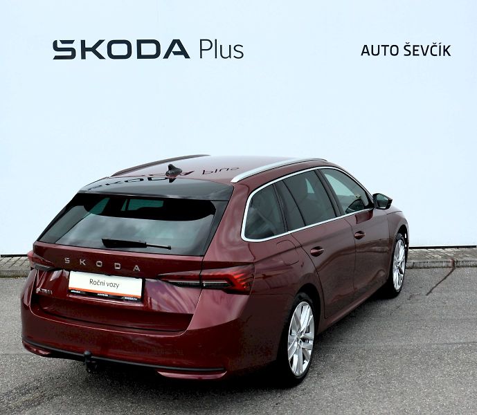 Škoda Octavia (2024) Combi 2.0 TDI 85 kW Top Select - fotka 2 z 30