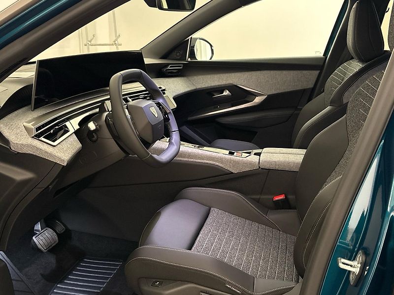 Peugeot 3008 (2026) Business Hybrid 145 e-DCS6 - fotka 6 z 45