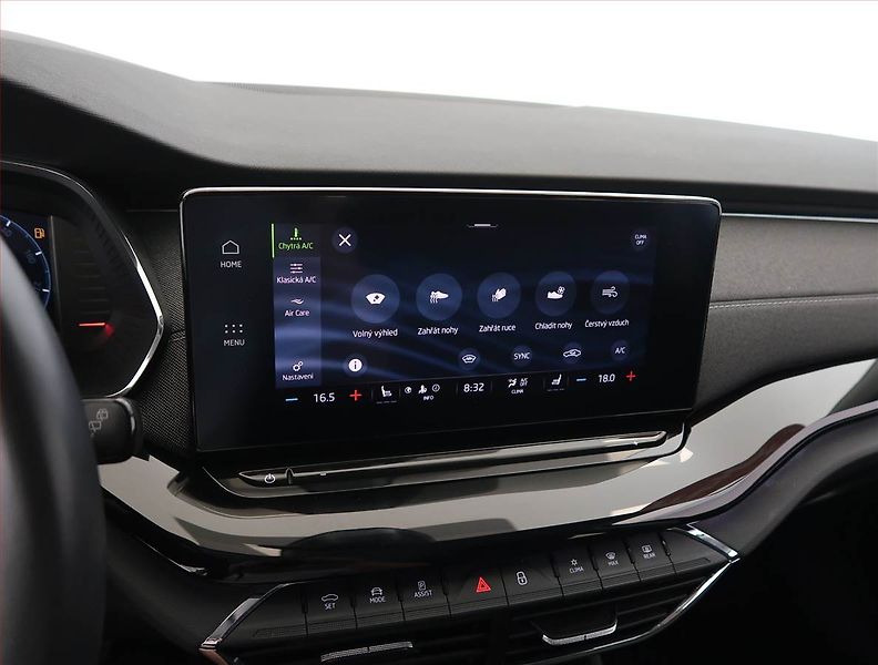 Škoda Octavia (2022) 2.0 TDI - fotka 21 z 28