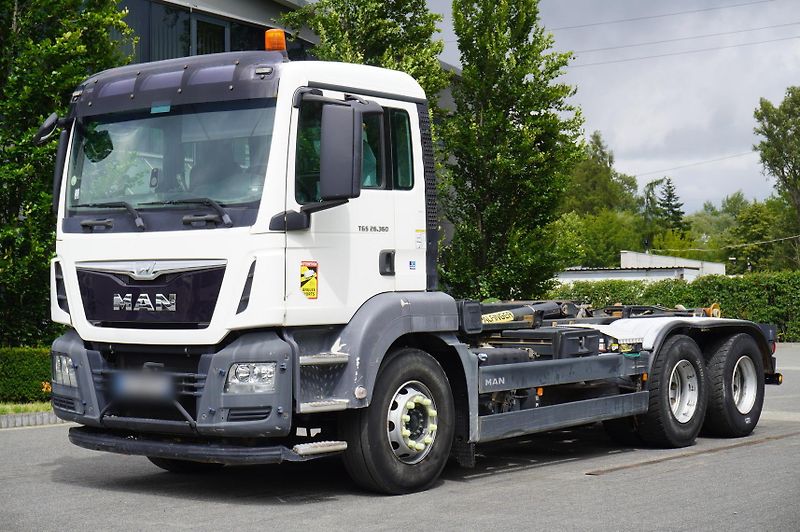 MAN TGS (2016) 26.360 6x4 BB / 160 tho. km - fotka 6 z 17