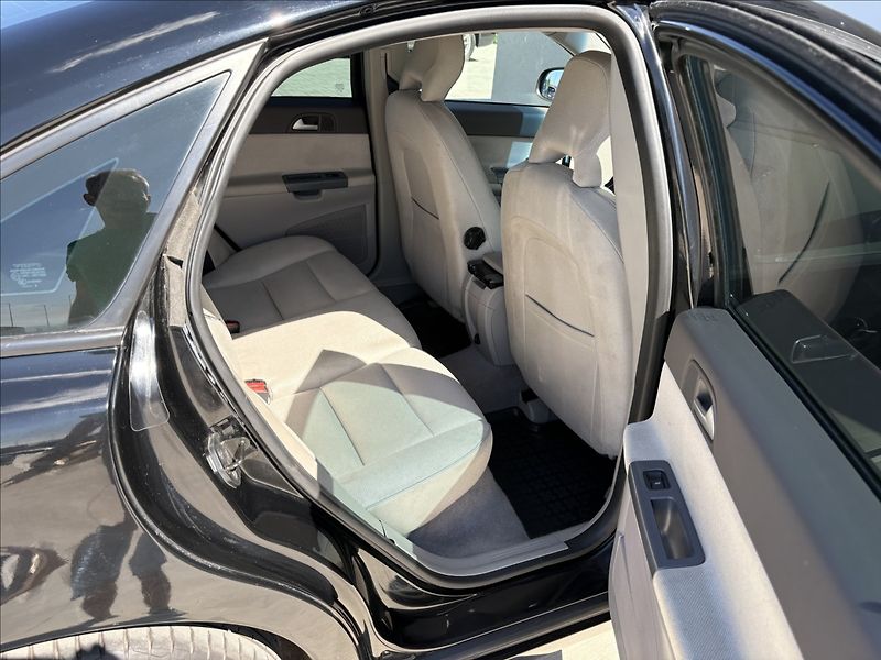 Volvo S40 2,0 i 107 KW MANUAL CZ - fotka 18 z 23