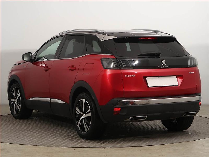 Peugeot 3008 (2023) GT e-Hybrid 225 - fotka 4 z 17