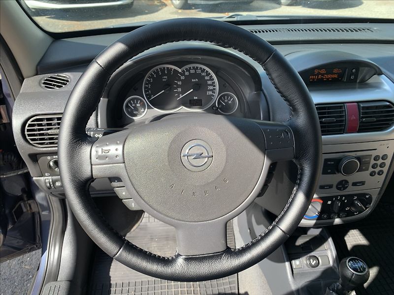 Opel Combo 1,6 CNG - fotka 9 z 18