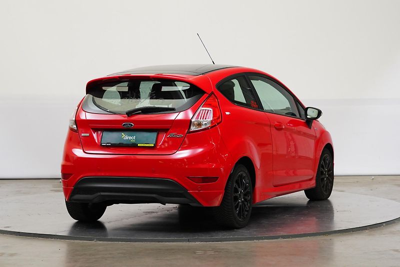 Ford Fiesta - fotka 2 z 27
