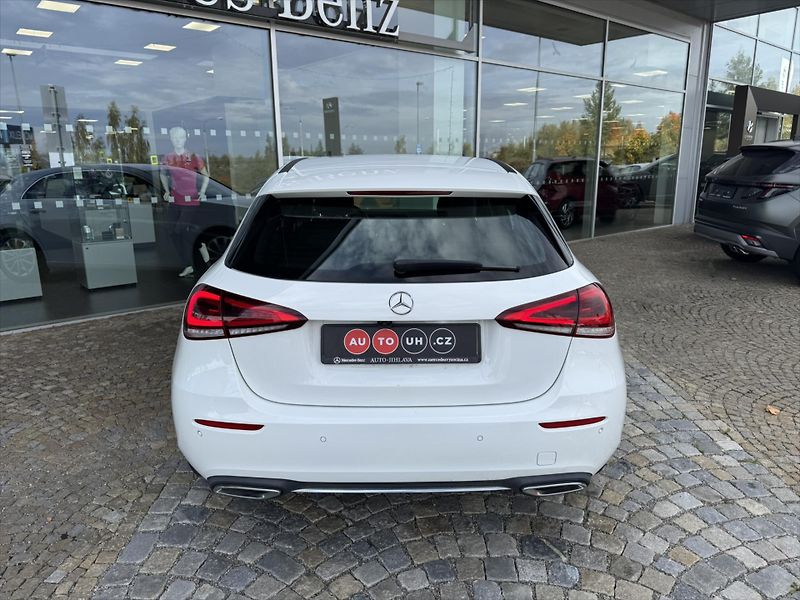 Mercedes-Benz Třídy A A 200 Progressive - fotka 27 z 29