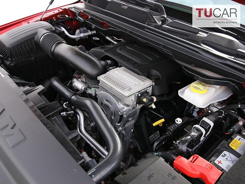 RAM 1500 (2026) Laramie 5.7 V8 HEMI 2026 - fotka 43 z 43