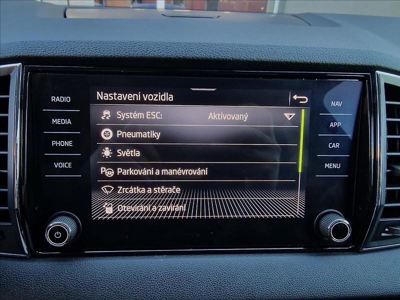 Škoda Karoq 2.0 TDI Style,původ ČR,1.Maj. - fotka 31 z 50