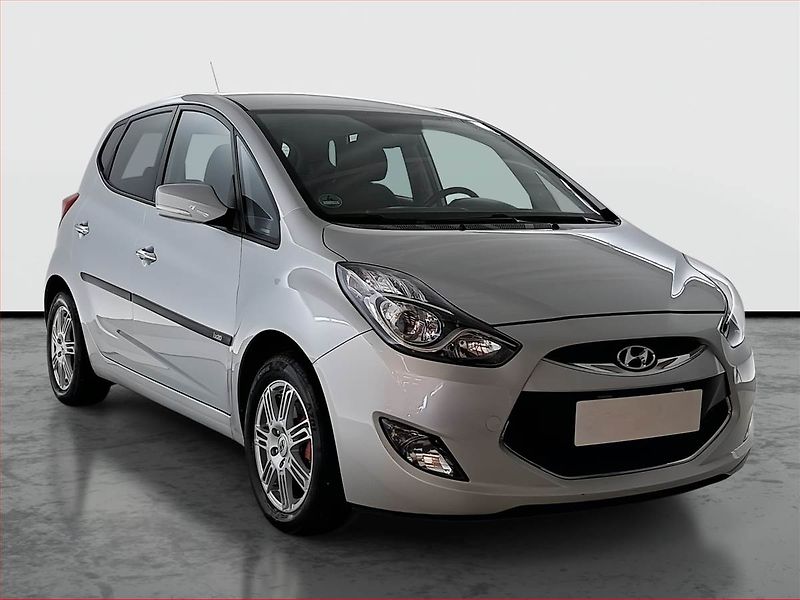 Hyundai ix20 (2014) 1.6 CVVT, Automat, Serv.kniha - fotka 1 z 21