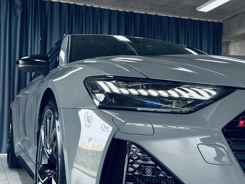 Audi RS 6 (2020) RS6 Avant TFSI 441 kW Quattro  - fotka 4 z 49