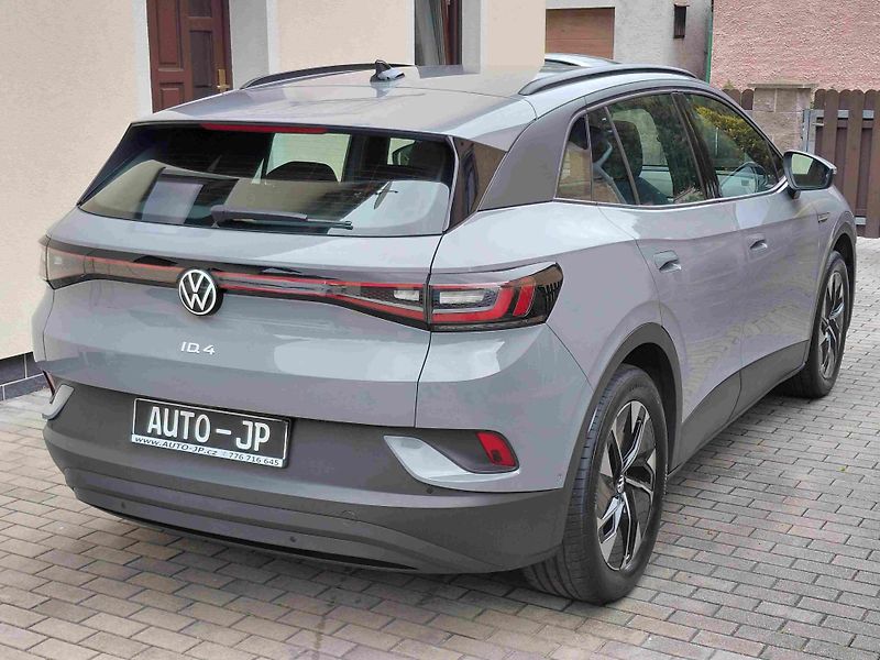 Volkswagen ID.4 150kW  77kWh  LED ACC SOH 95%  - fotka 3 z 14