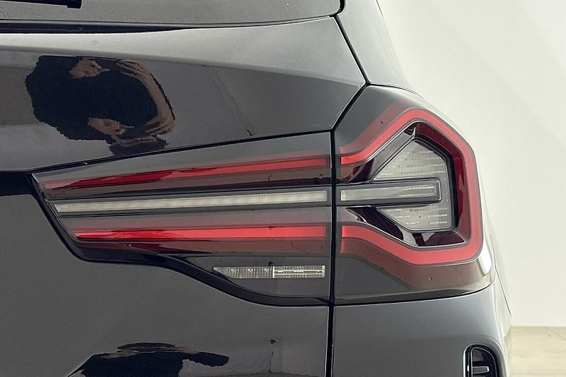 BMW X3 xDrive30d - fotka 4 z 20