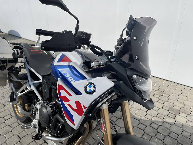 BMW (2025) F 900 GS - fotka 4 z 12