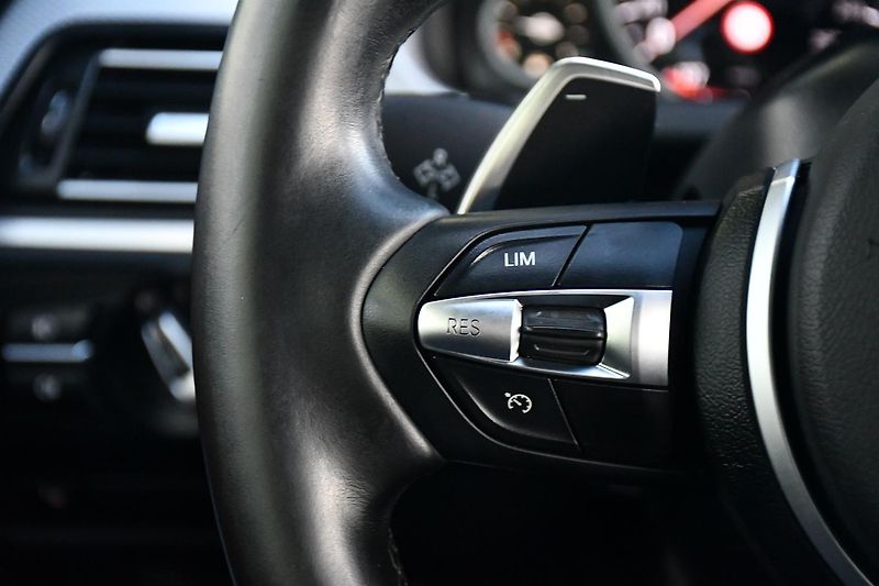 BMW Řada 6 640d xDrive M-SPORT ČR - fotka 30 z 49