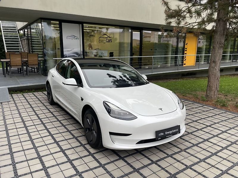 Tesla Model 3 Standart Range Plus LFP - fotka 40 z 40