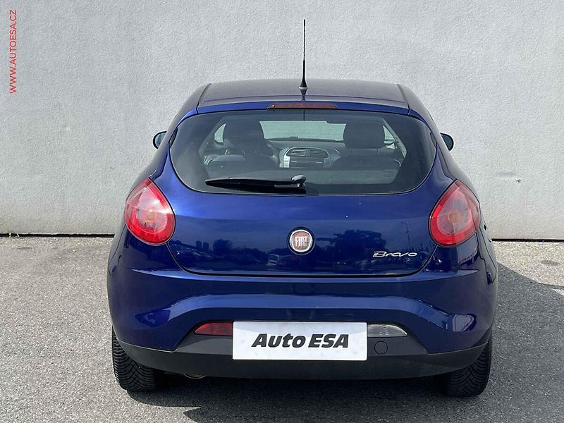 Fiat Bravo (2008) 1.9JTD - fotka 5 z 13