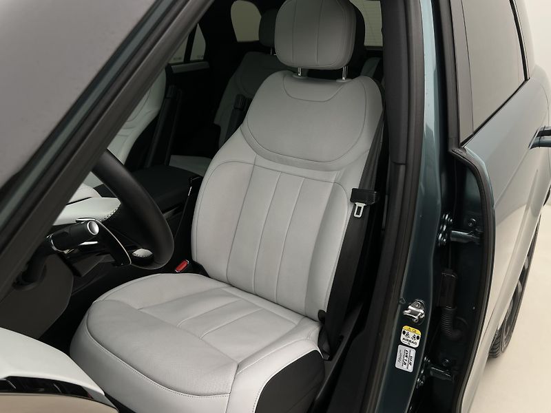 Land Rover Range Rover Sport D300 AWD DYNAMIC HSE AUT CZ - fotka 20 z 63