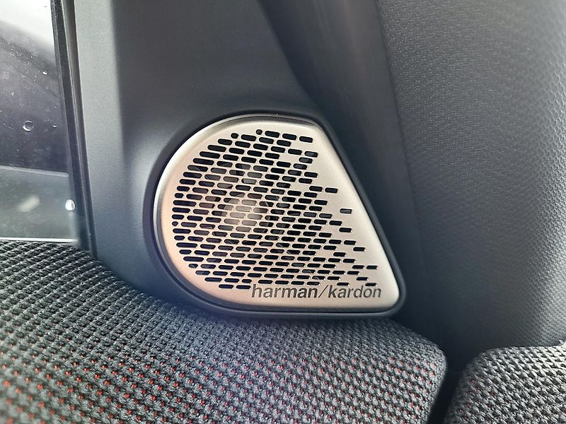 Mini Countryman SE ALL4 ELEKTRO 225kW - fotka 22 z 48