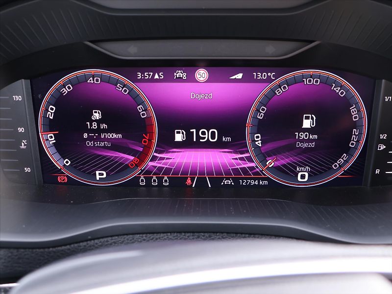 Škoda Karoq 1,5 TSi Sportline DSG 1maj DPH - fotka 23 z 47