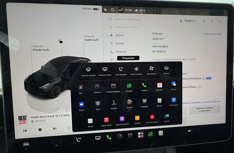 Tesla Model Y (2024) Long Range Dual Performance - fotka 17 z 17