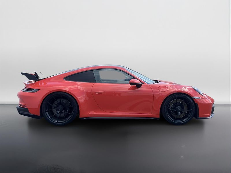 Porsche 911 (2021) GT3 - fotka 6 z 26