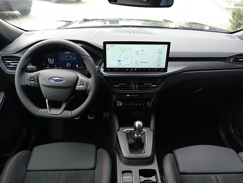 Ford Kuga (2024) ST-Line X 1.5 110kW, Winter - fotka 15 z 30
