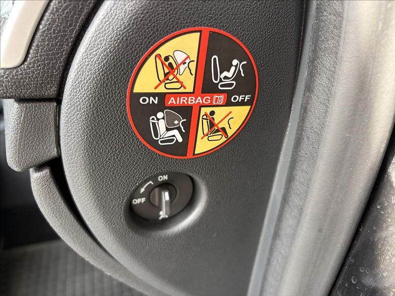 Renault Mégane 1,9 DCi 96kW  Tempomat,Senzory - fotka 24 z 40