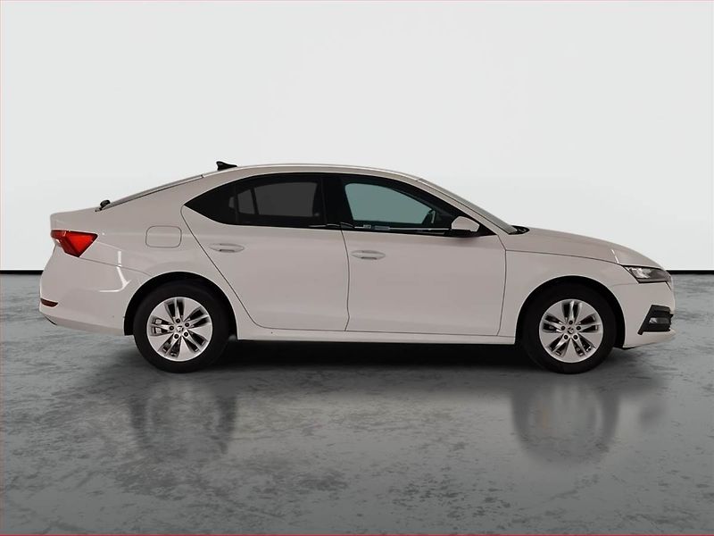 Škoda Octavia (2020) Ambition 2.0 TDI, Serv.kniha - fotka 6 z 26
