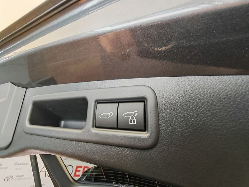 Lexus RX 350h 350h F SPORT Design - fotka 15 z 47