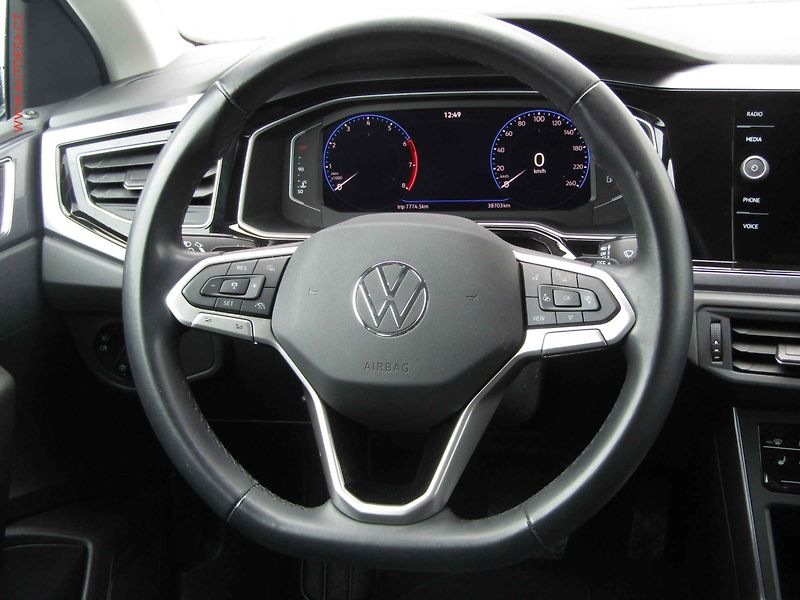 Volkswagen Taigo (2022) 1.0 TSi, 1.maj,ČR, AT. LED - fotka 13 z 20