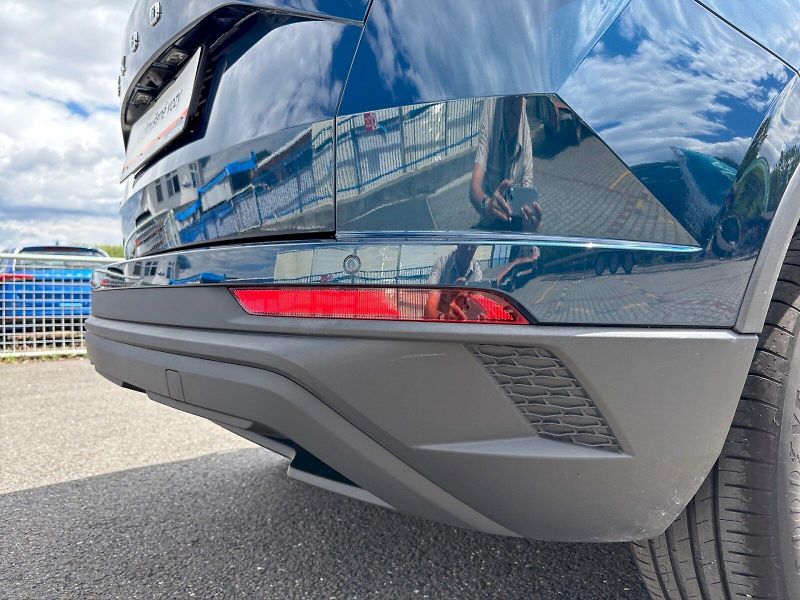 Škoda Karoq (2023) 1.5 TSI 110 kW DSG - fotka 7 z 33