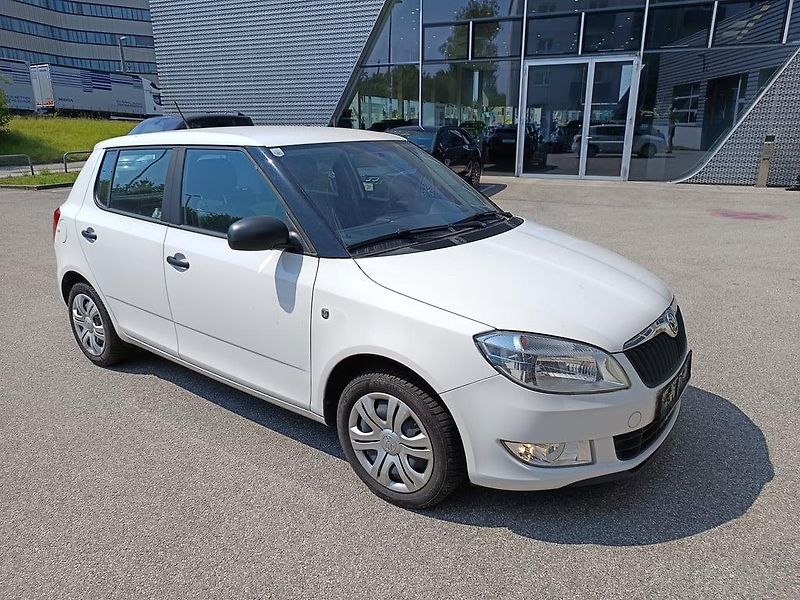 Škoda Fabia (2014) 1,2 Active+  29 000 km !!!!!!! - fotka 3 z 16