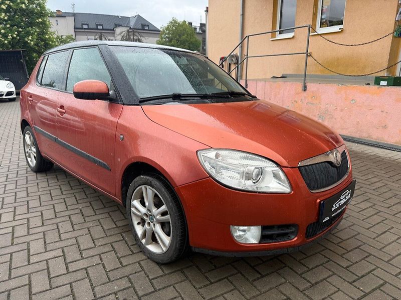 Škoda Fabia (2007) II 1.4 16V Sportline - fotka 4 z 11