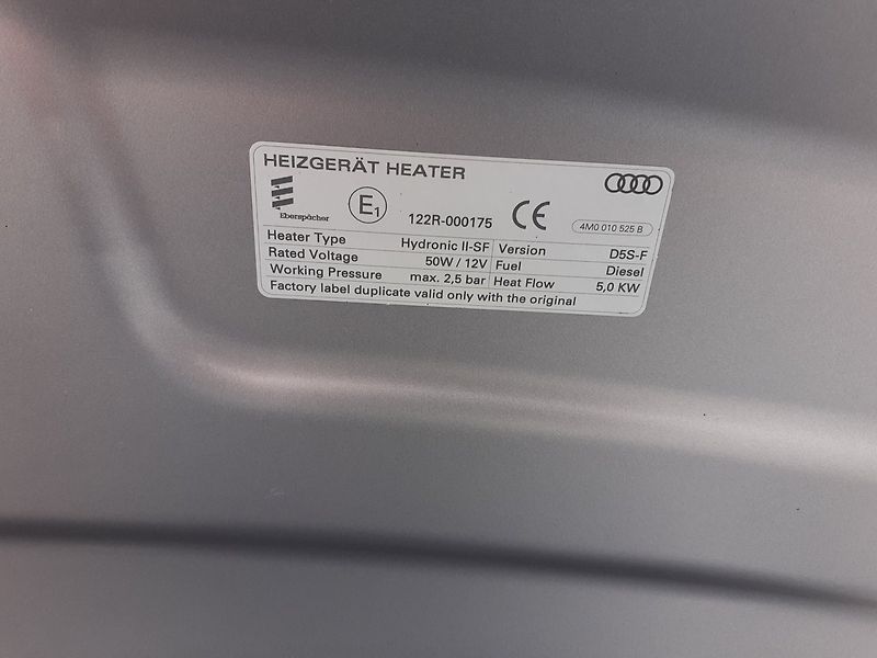 Audi A6 (2021) Avant 2.0 TDi Quattro - fotka 36 z 43
