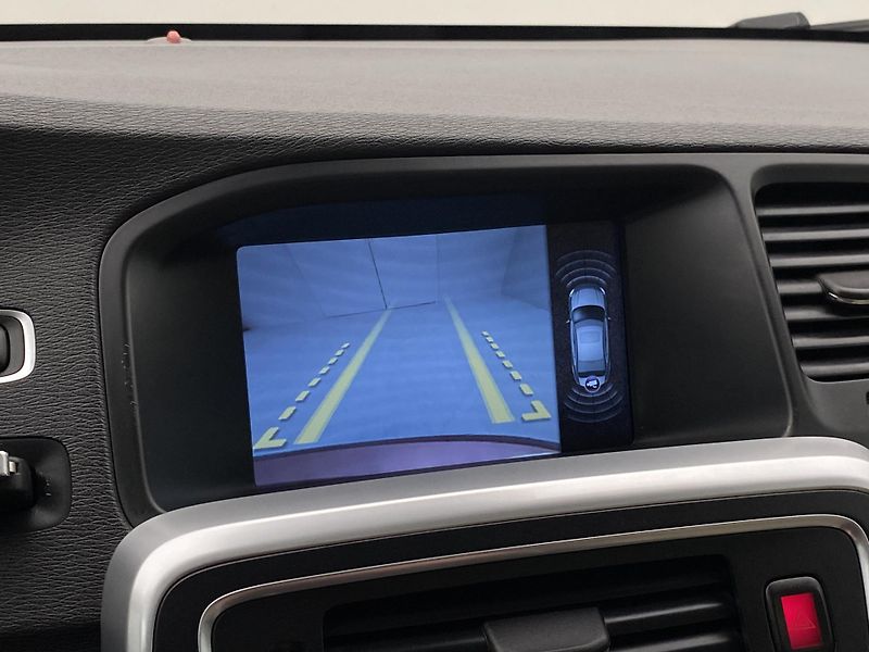 Volvo S60 D3 SUMMUM AUT  - fotka 42 z 46