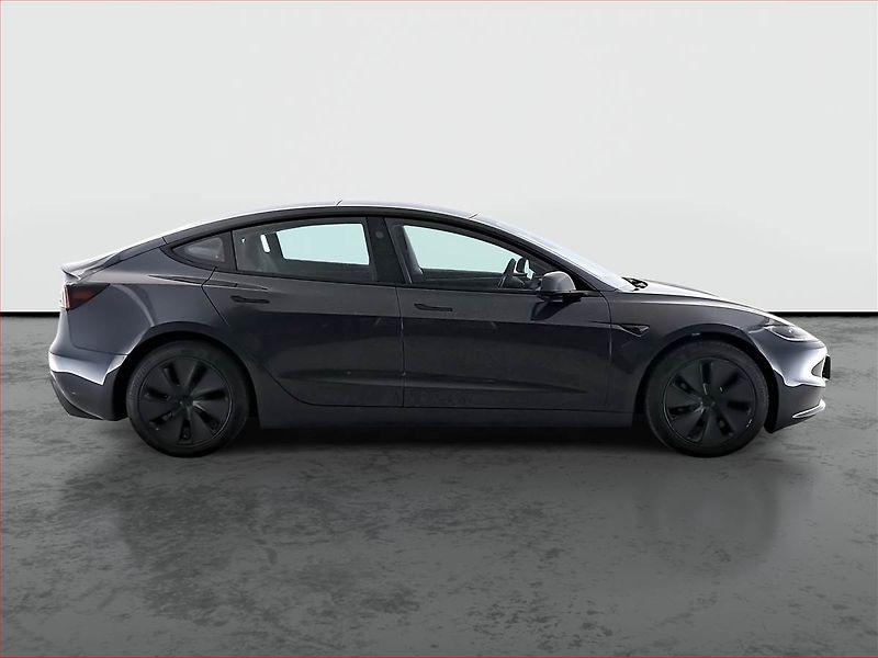 Tesla Model 3 (2025) Standard Range 60kWh, SoH 98% - fotka 6 z 34